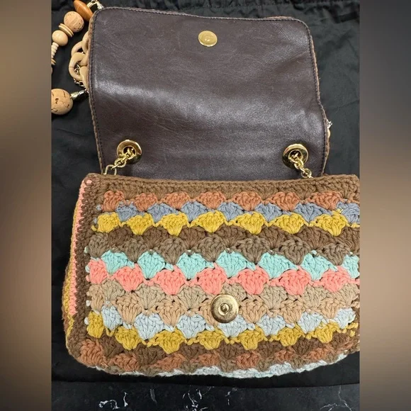 Dolce & Gabbana Handbag - Picture 7 of 10